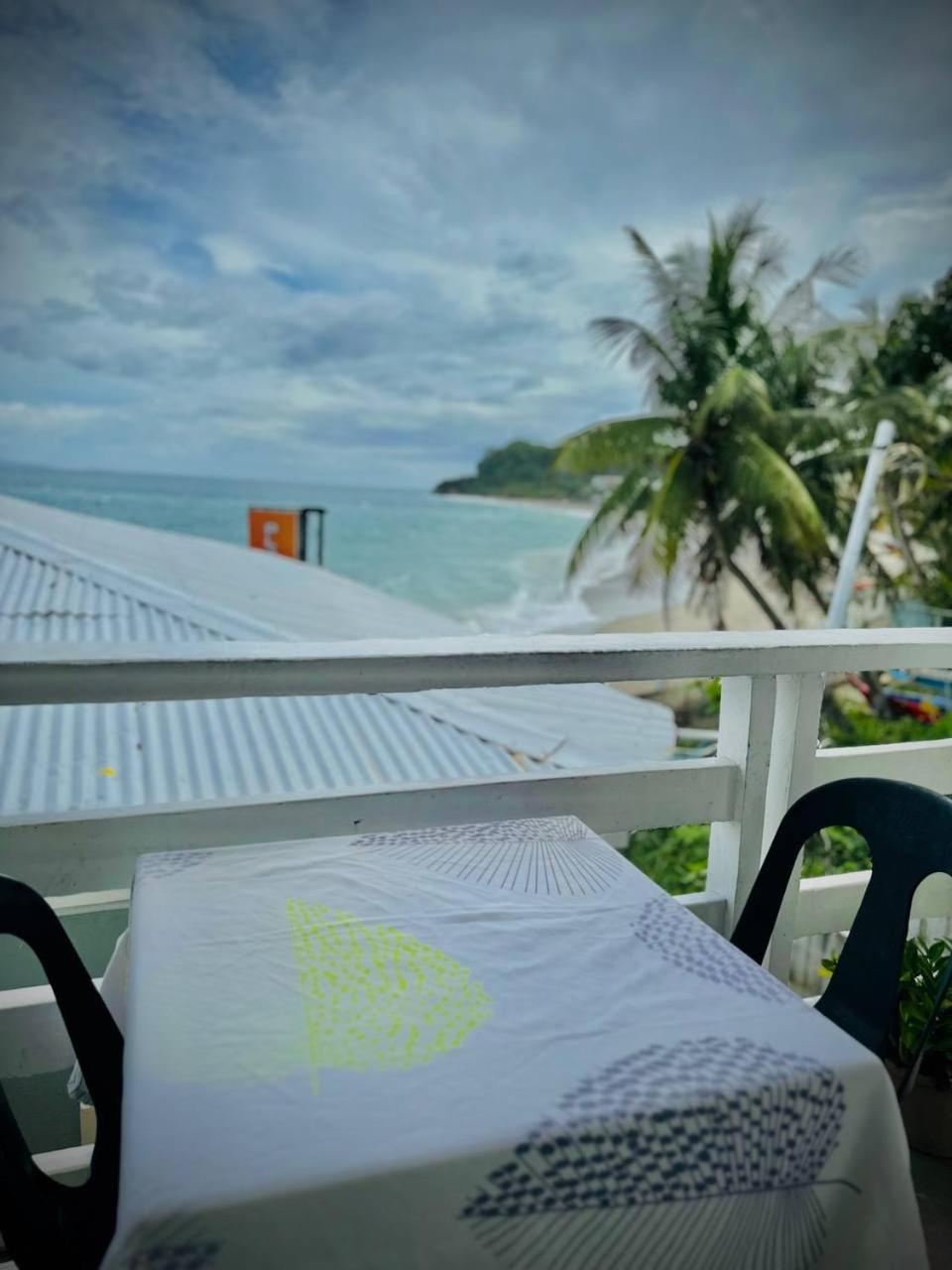 Playa Blanca Beach Resort (Adults Only) Puerto Galera Exterior photo